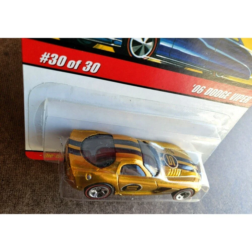 2007 Hot Wheels '06 DODGE VIPER Spectraflame GOLD CLASSICS SERIES #30/30 RL5SP